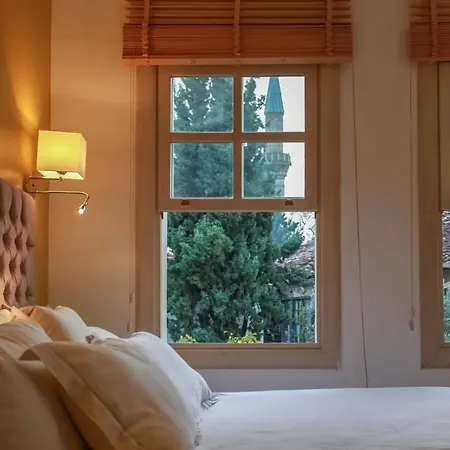 Stunning Studio Flat With Jacuzzi Near Hadrian's Gate Antalya