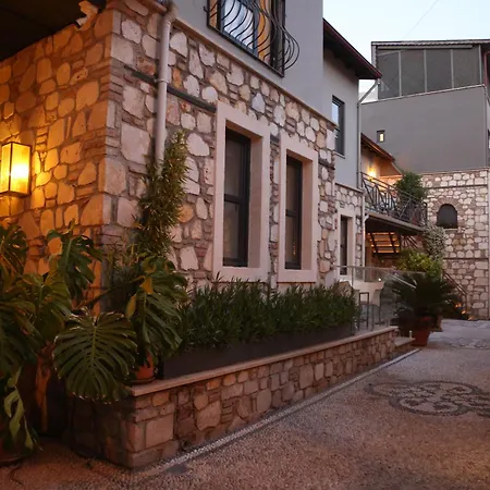 Stunning Studio Flat With Jacuzzi Near Hadrian's Gate Antalya